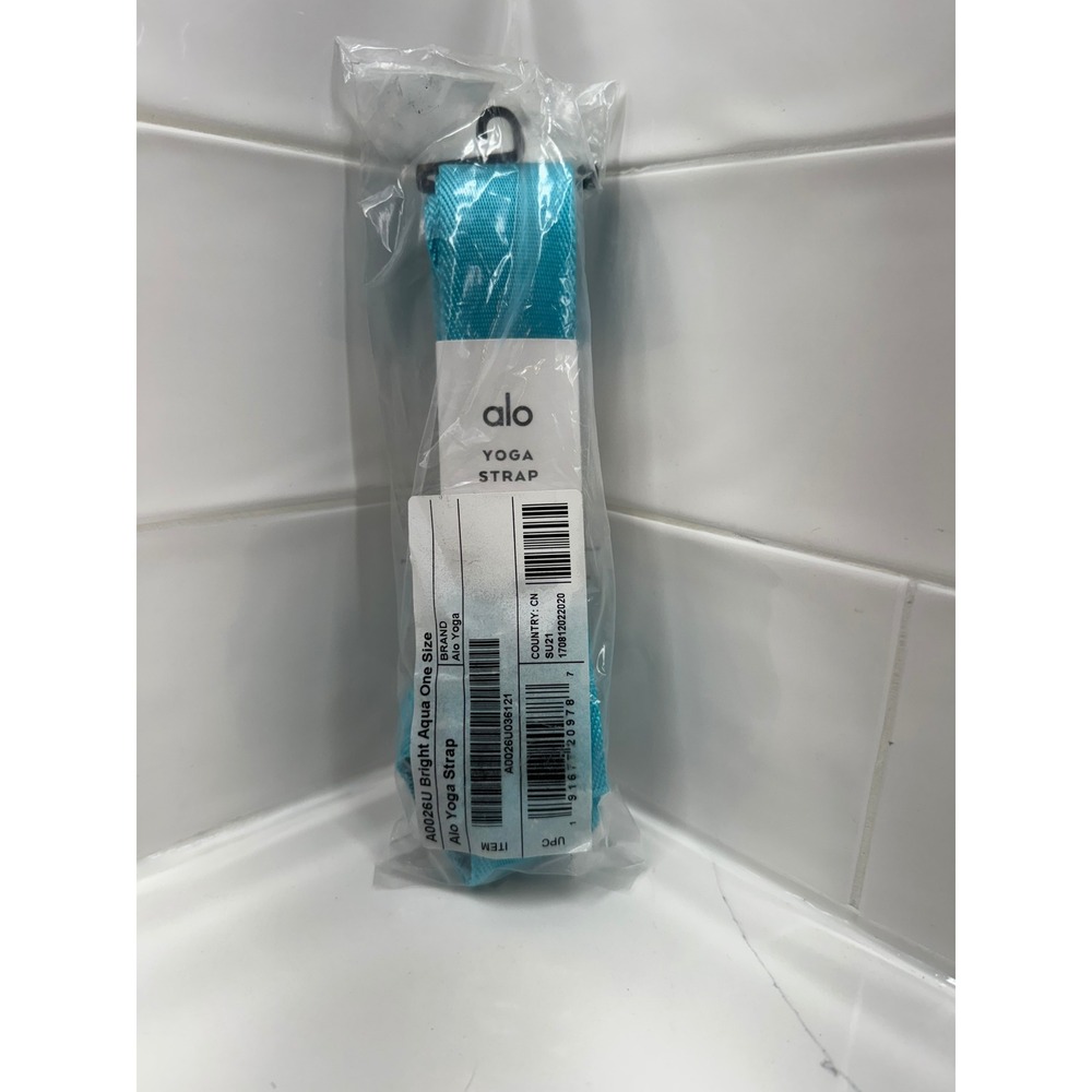 Alo Yoga Strap Bright Aqua Blue Mat Carrier Studio Support Prop A0026U New